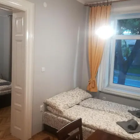 Apartment 19 *
