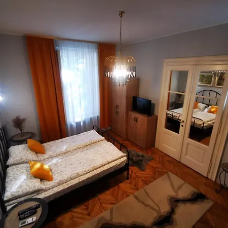 Apartment 19 *