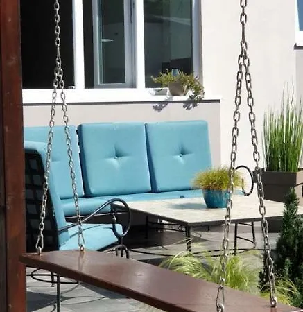 19 Apartment